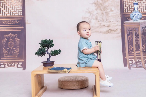 阿里孕妇几个月胸部变大